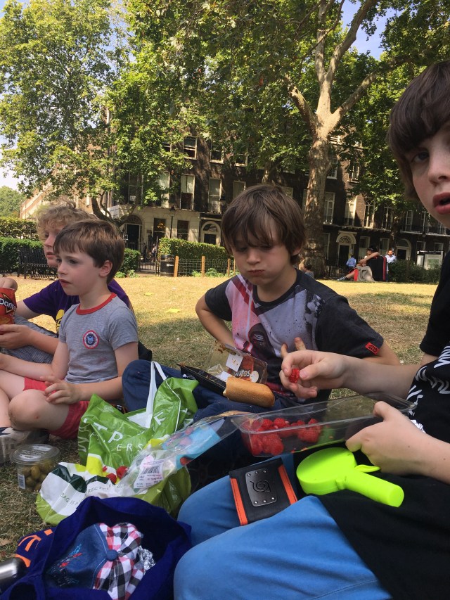 17ECCD90-6190-4B20-B935-F0C1A71E809F