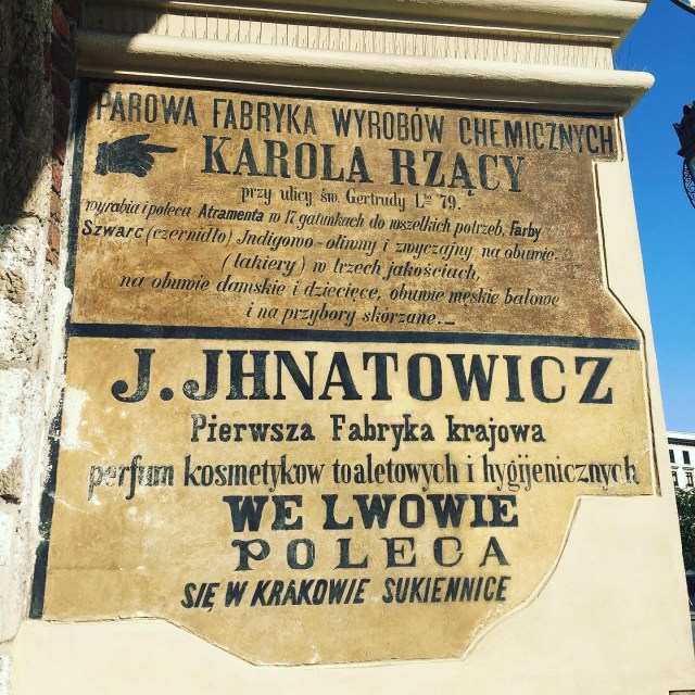 4C083D5D-2542-4921-AD20-E4D844C8E618