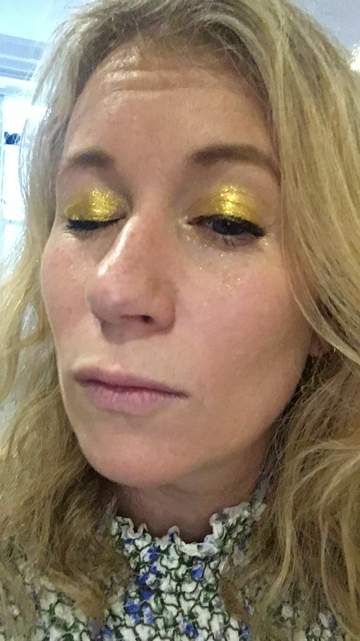 46304D21-96E8-429C-8682-1E371C0C9873