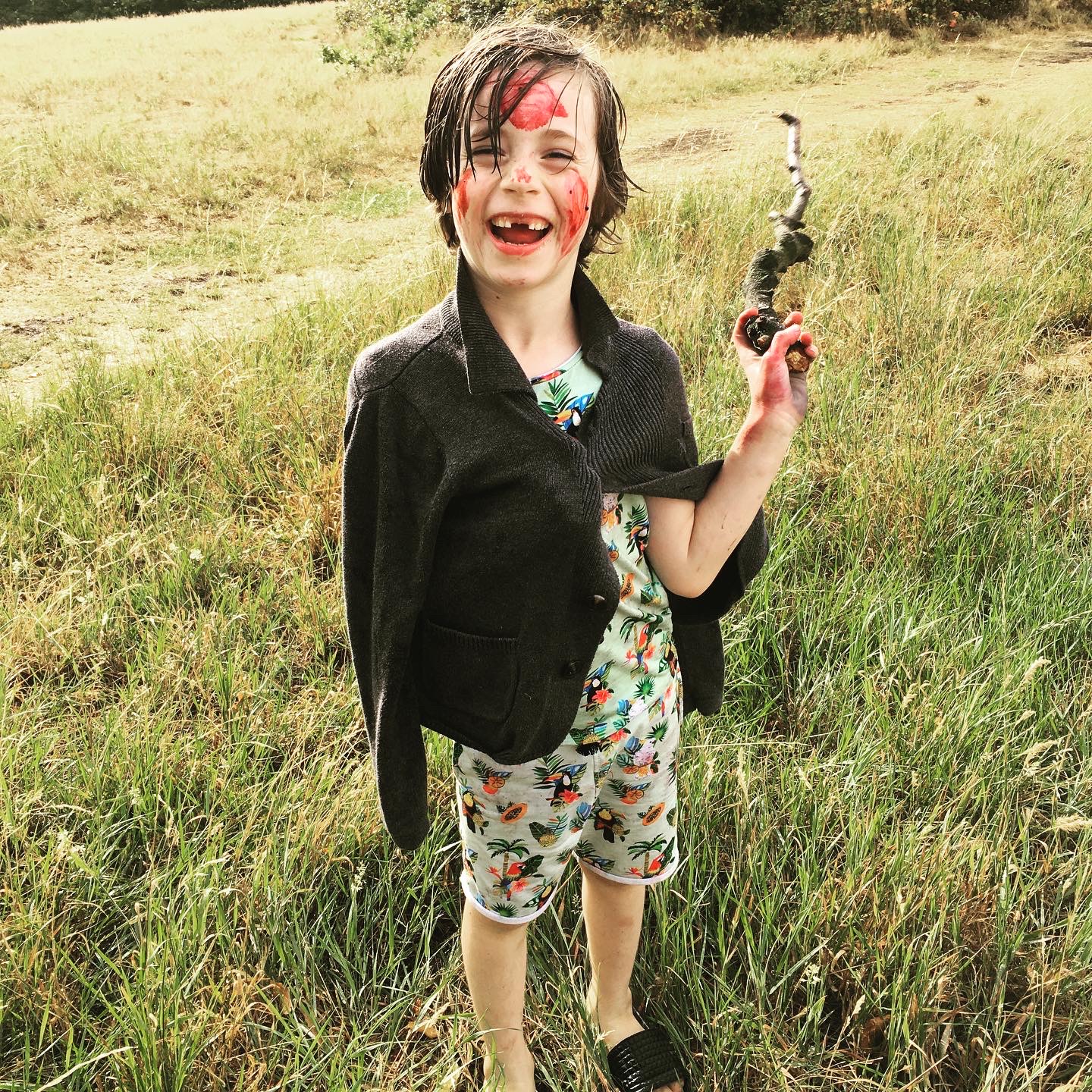 16983EFD-B989-4ED3-B9B5-8B37DD311CE7